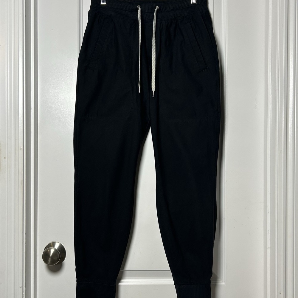 Vuori Black Moisture Wicking Elastic Waist Performance Cuffed Meta 26" Joggers